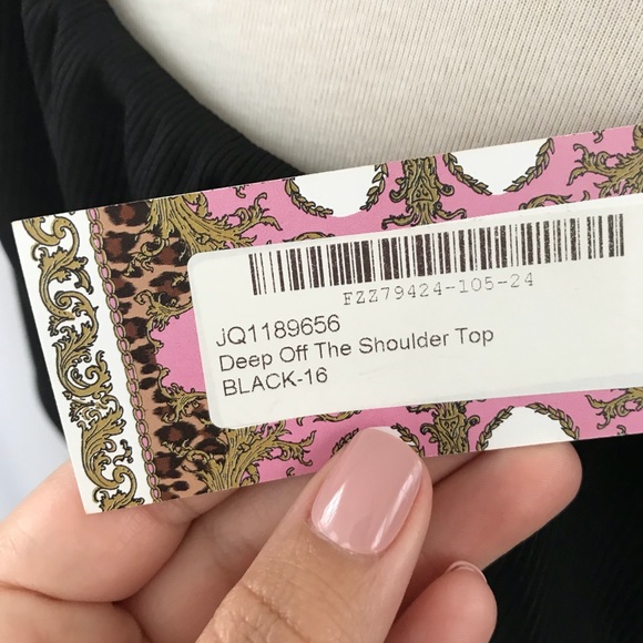 BooHoo BLACK Deep Off Shoulder Ribbed Semi Crop - Picture 5 of 7